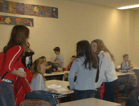 Pausengespr&auml;che in der Jg.Stufe 8